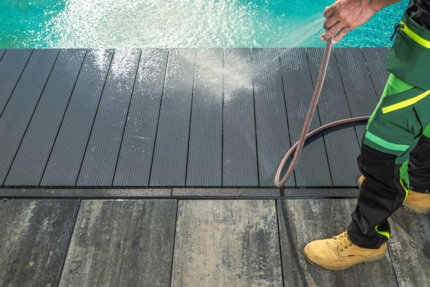 Garage Pressure Washing in Wymore, NE